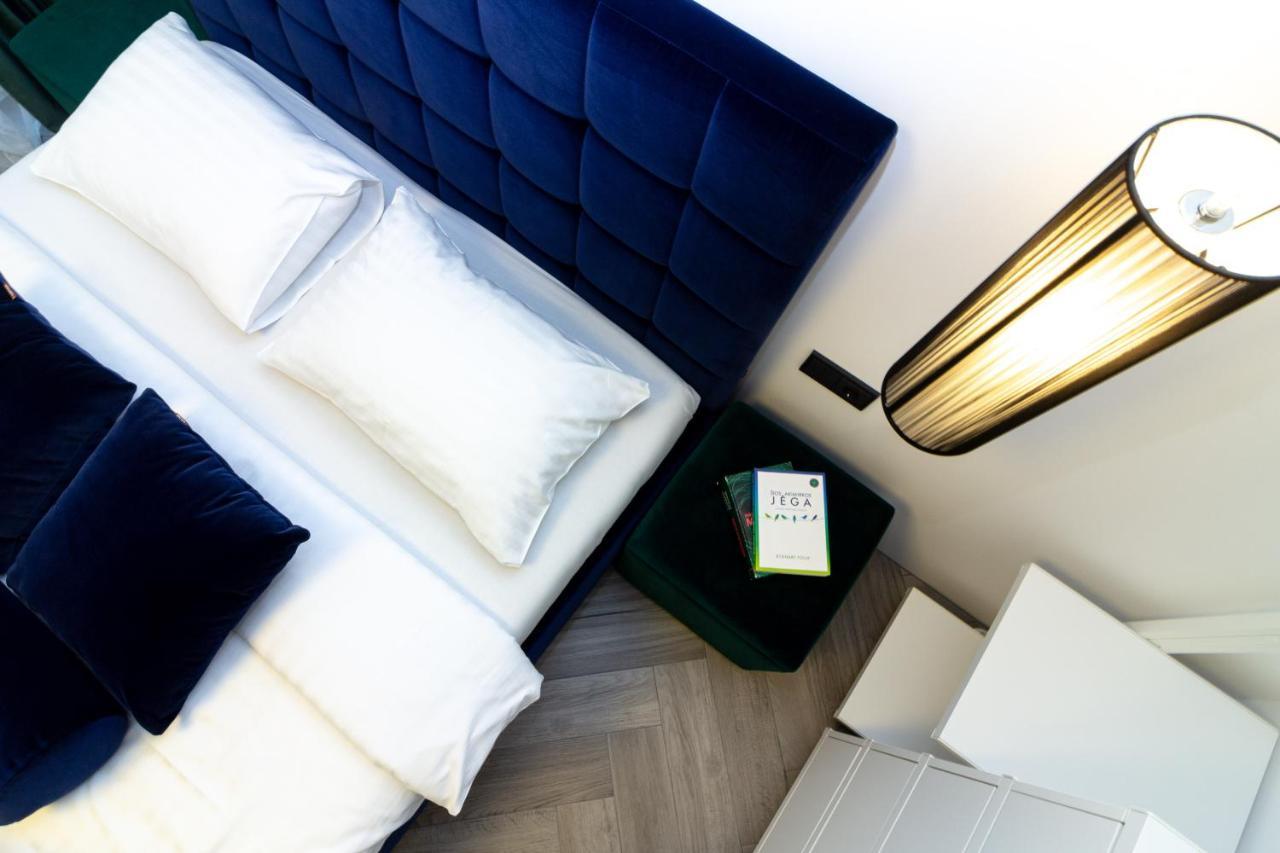 Cohost I Oldtown 60M2 Apt W-Garage Parking, Balcony & Self Check-In VNO Exteriör bild
