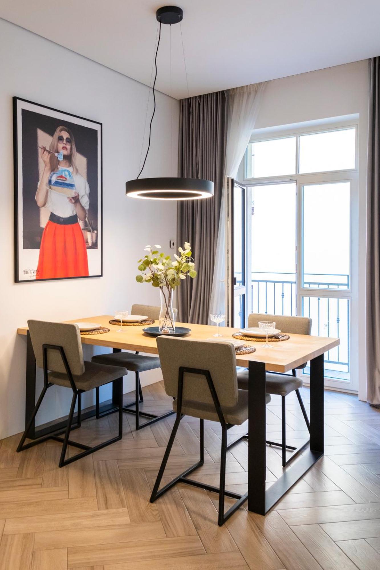 Cohost I Oldtown 60M2 Apt W-Garage Parking, Balcony & Self Check-In VNO Exteriör bild