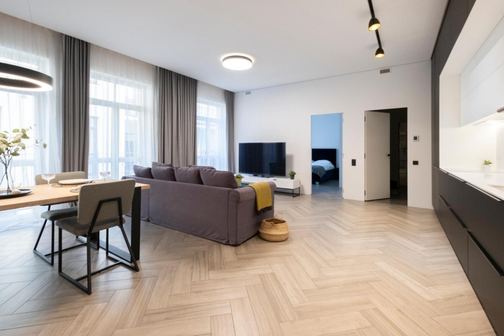 Cohost I Oldtown 60M2 Apt W-Garage Parking, Balcony & Self Check-In VNO Exteriör bild