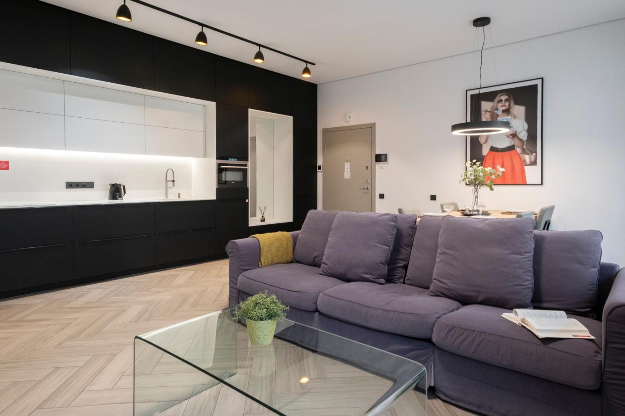 Cohost I Oldtown 60M2 Apt W-Garage Parking, Balcony & Self Check-In VNO Exteriör bild